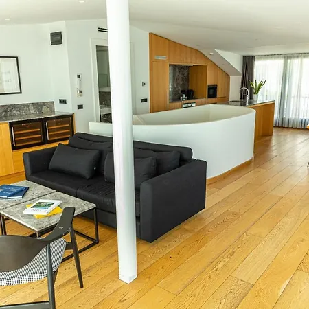 Ando Living - Taksim Gumussuyu Townhouse Apartmanhotel Isztambul