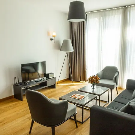 Ando Living - Taksim Gumussuyu Townhouse Ξενοδοχείο με διαμερίσματα *