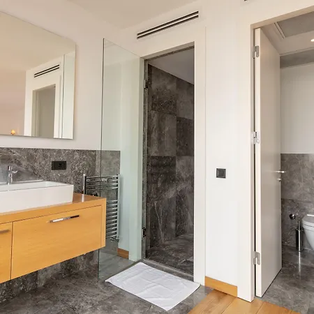 Ando Living Taksim House 4*