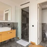 Ando Living Taksim House 4*