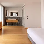 Ando Living Taksim House 4*