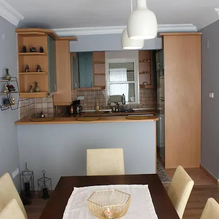 Ando Living Taksim House 4* Istanbul