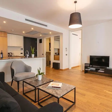 Ando Living - Taksim Gumussuyu Townhouse *