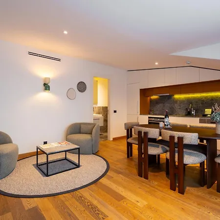 Ando Living - Taksim Gumussuyu Townhouse Istanbul